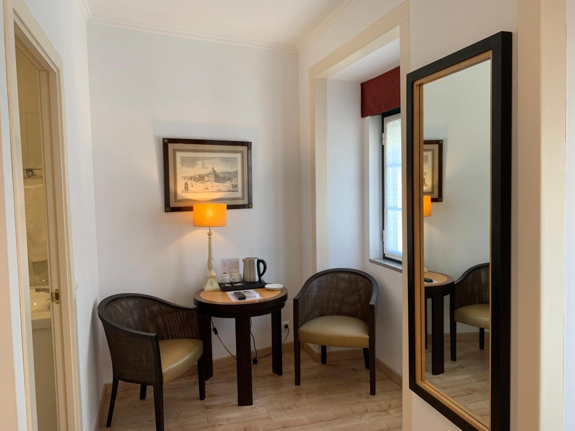 Discovery Apartment Estrela Lissabon Buitenkant foto